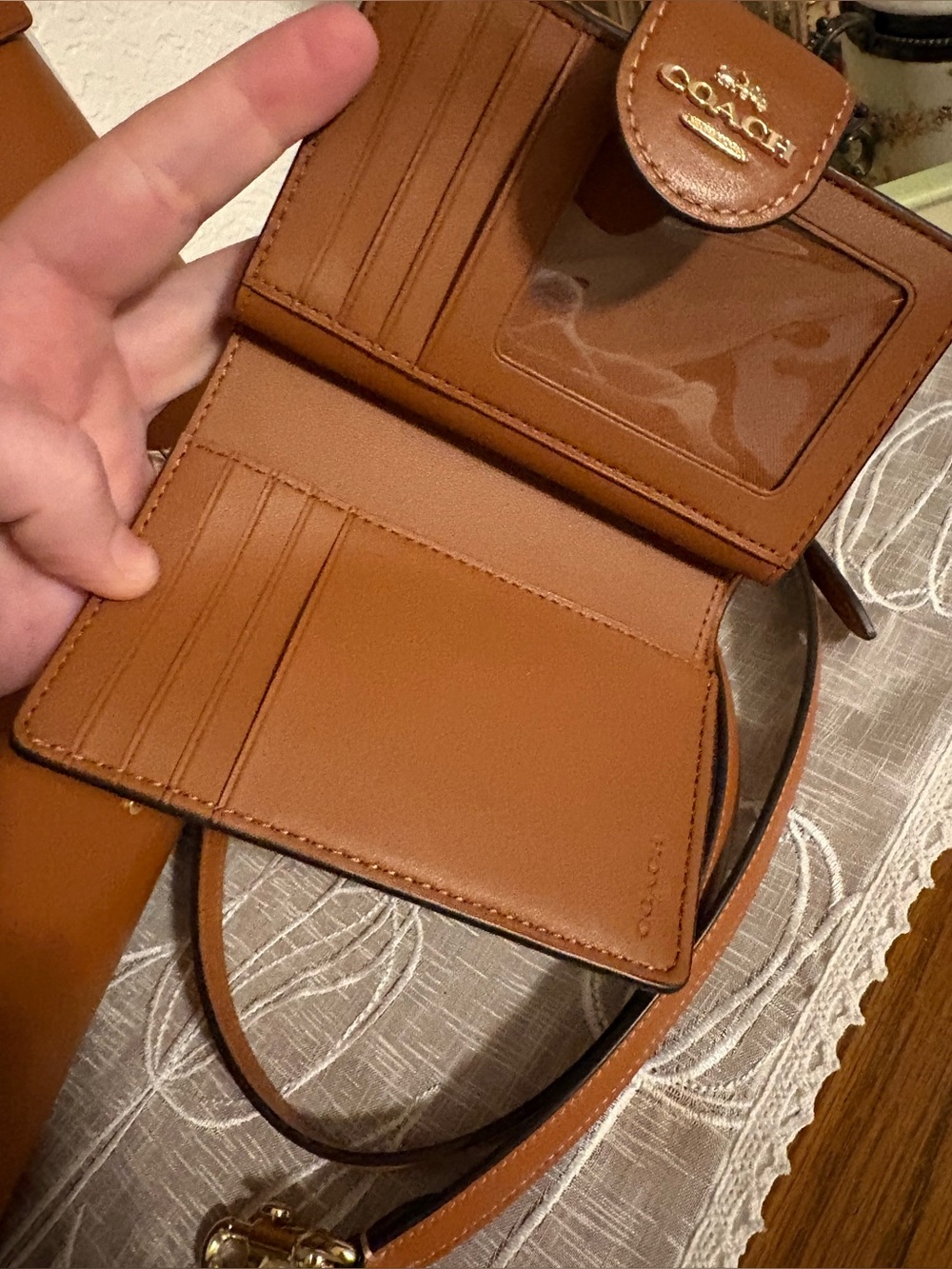Coach Large Laurel with matching wallet - Picture 9 of 13